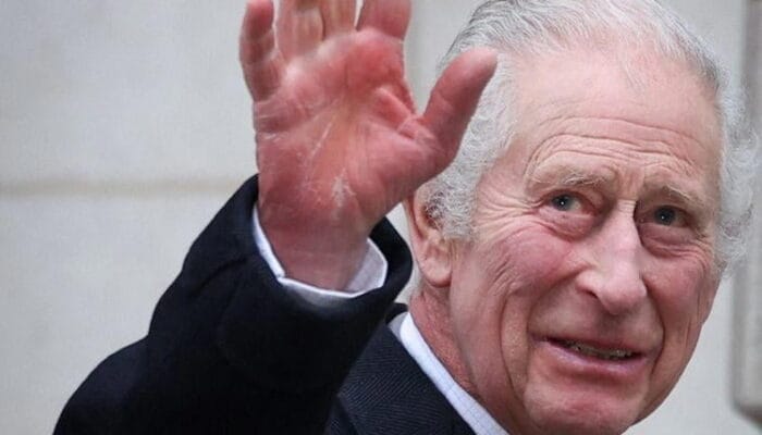 Raja Charles III Mengirim Surat Kepada Donald Trump Setelah Insiden Penembakan