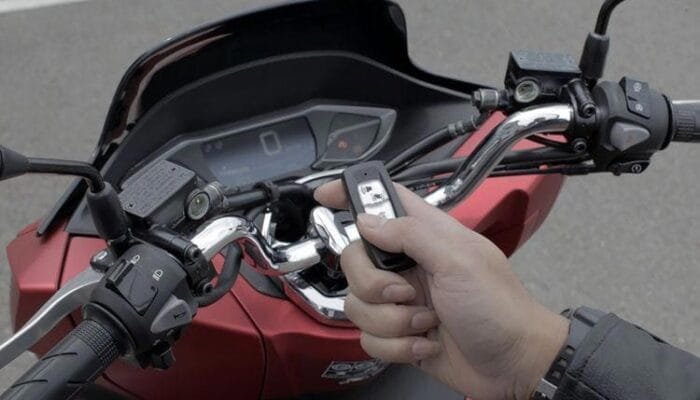 Cara Efektif Merawat Remote Keyless Sepeda Motor Anda