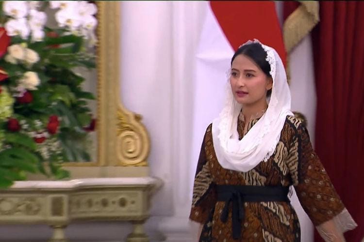 Presiden Prabowo Subianto menunjuk Dyah Roro Esti Widya Putri sebagai Wakil Menteri Perdagangan (Wamendag), Minggu (20/10/2024).