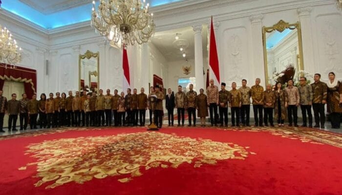 Prabowo-Gibran Umumkan Kabinet Merah Putih: Daftar Lengkap Menteri dan Wakil Menteri 2024-2029