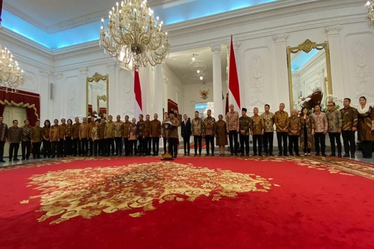 Prabowo-Gibran Umumkan Kabinet Merah Putih: Daftar Lengkap Menteri dan Wakil Menteri 2024-2029