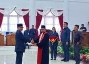 Farid Yusran Dilantik Kembali sebagai Ketua DPRD Barsel, Didampingi Ideham dan Rusinah