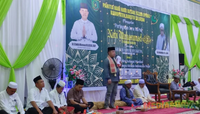 Maknai Isra Mi’raj 1446 H, Pj Bupati Barsel Ajak Masyarakat Perkuat Spiritualitas dan Kualitas Kehidupan