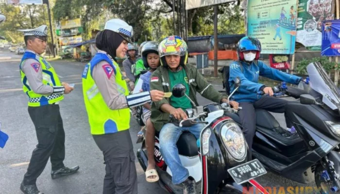 SIM Digital Belum Berlaku, Pengendara Tetap Wajib Bawa SIM Fisik