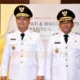 H. Eddy Raya Samsuri dan Khristianto Yudha berfoto usai dilantik sebagai Bupati dan Wakil Bupati Barito Selatan periode 2025-2030 (foto: MediaSurya/akhmad madani)