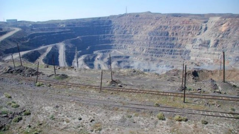 Lustrasi Tambang Rare Earth (foto: MediaSurya/dok)