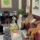 Wakil Bupati Barito Selatan, Khristianto Yudha, berbincang dengan Direktur Perumdam Tirta Barito Buntok, Sari Sahayanie dalam rangka sidak pelayanan air bersih. (foto: MediaSurya/dok