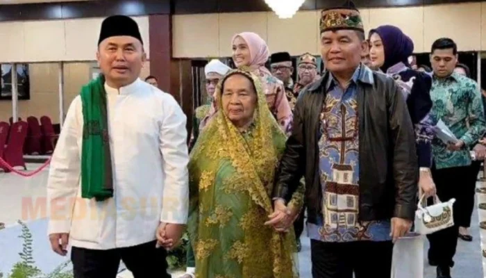 Sertijab Gubernur Kalteng: Agustiar Sabran Didampingi Ibunda dan Sugianto Sabran