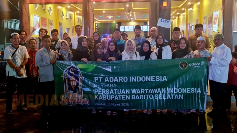 Buka puasa bersama PT Adaro Indonesia dan PWI Barsel di Buntok.