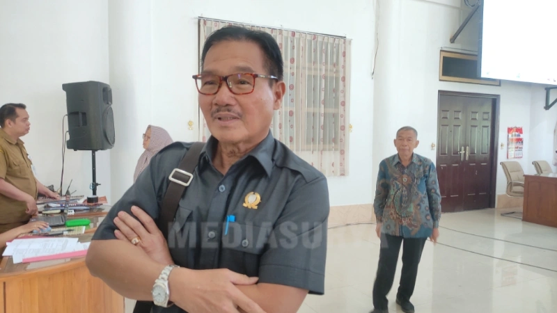Ketua DPRD Barsel, H. Farid Yusran (foto: MediaSurya/akhmad madani)