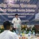 Wakil Bupati Barsel Khristianto Yudha saat memberikan sambutan di acara buka puasa bersama masyarakat di Buntok.