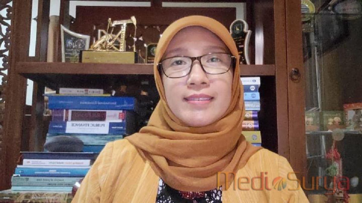 Listya Endang Artiani