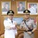 Kapolres Barsel AKBP Jecson R Hutapea berjabat tangan dengan Bupati Eddy Raya Samsuri