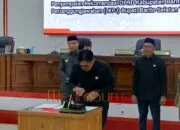 DPRD Barsel Sampaikan 14 Rekomendasi Strategis LKPJ 2024