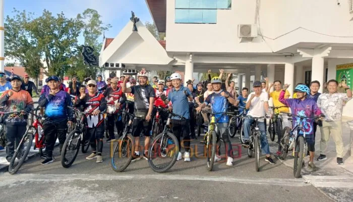 Bupati Barsel Gowes Bareng Warga Sambut 1 Muharram dan Rangkaian HUT ke-66
