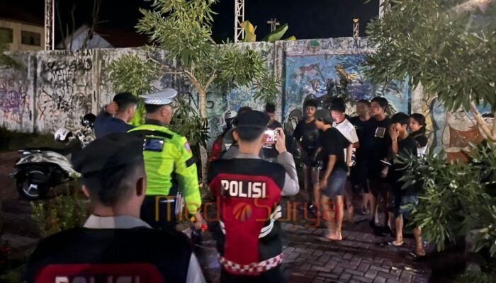Patroli Malam KRYD, Polres Barsel Amankan Remaja Pesta Miras di Stadion Batuah