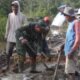 Sinergi Warga dan Satgas TMMD Percepat Pembangunan Jalan Rabat Beton di Desa Talio
