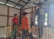 finishing bagian dalam rumah Satgas TMMD Kodim 1012/Buntok Genjot Finishing Rehabilitasi RTLH di Wungkur Baru