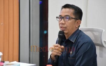 Wakil Ketua I DPRD Barsel Hadiri Penyerahan Opini WTP, Sebut Jadi Kado 100 Hari Kerja Bupati dan Wabup