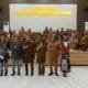 Bupati Barsel Eddy Raya Samsuri bersama jajaran Pemkab Barsel, narasumber, dan peserta pelatihan public speaking berfoto bersama usai pembukaan