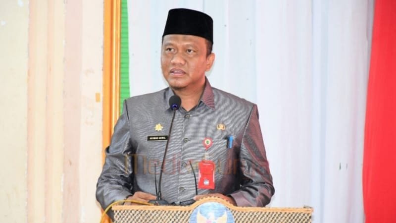 Kepala BPKAD Barsel, H Ahmad Akmal Husaen, saat memberikan sambutan pada peluncuran Koperasi Merah Putih di Gedung Jaro Pirarahan, Buntok.