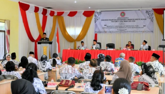 PGRI Barsel Gelar Konferensi Kabupaten, Asisten III: Perkuat Sinergi Pendidikan dan Pemerintah
