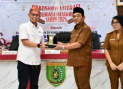 Wabup Barsel Ajak Organisasi Wanita Jadi Agen Literasi Keuangan Lewat GENCARKAN OJK