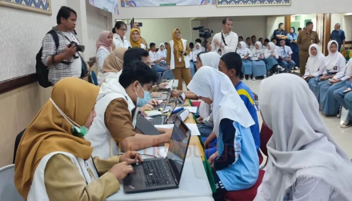 Cek Kesehatan Gratis Dinilai Vital Siapkan Siswa SMK Masuk Dunia Industri