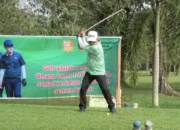Bupati Barsel Ikuti Turnamen Golf HUT ke-23 Kabupaten Seruyan