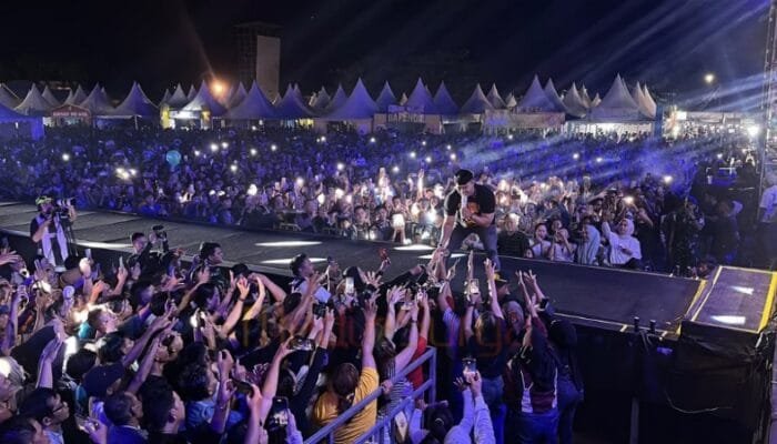 Tampil Meriah, Repvblik dan Charlie Van Houten Tutup Barsel Expo 2025