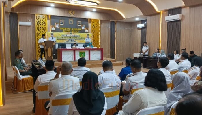 Bupati Barsel Lantik Pejabat Eselon II dan Plt Kepala Dinas, Tekankan Profesionalisme ASN