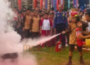 Pramuka Barsel Kolaborasi dengan Damkar Latih Siswa Tanggap Kebakaran