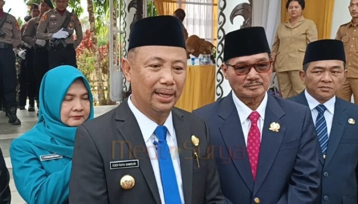 Peringati Hari Pahlawan 2025, Bupati Barsel Ajak Warga Teladani Semangat Juang Pahlawan