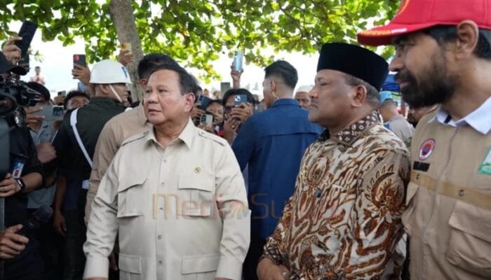 Rehabilitasi Sawah Rusak dan Penghapusan Utang, Presiden Prabowo Pastikan Perlindungan Petani Korban Banjir